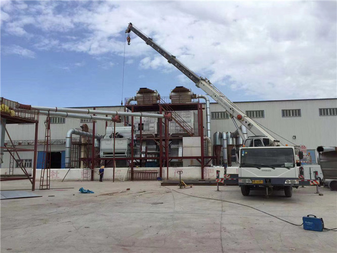 彭州市“手脚齐动”—— 吊车的 “协同作业” 技术