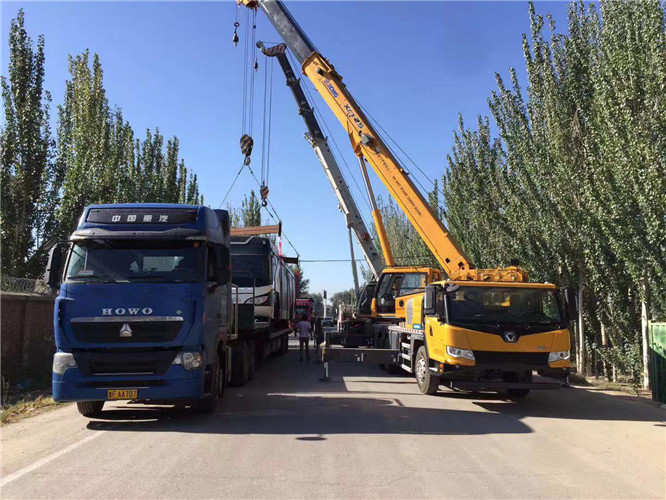 彭州市“省油又稳当”—— 吊车的 “智能节能” 技术